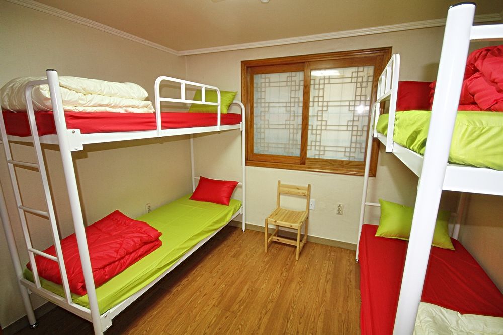 Zzzip Guesthouse In Hongdae Seul Zewnętrze zdjęcie